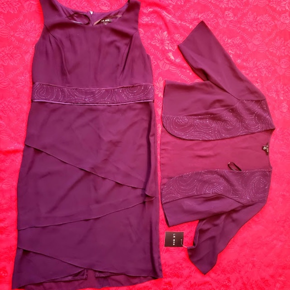 Le Bos Trim Tiered Hem Glitter Band Jacket Dress - Picture 2 of 8